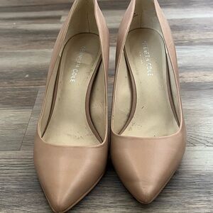 LEATHER nude pumps